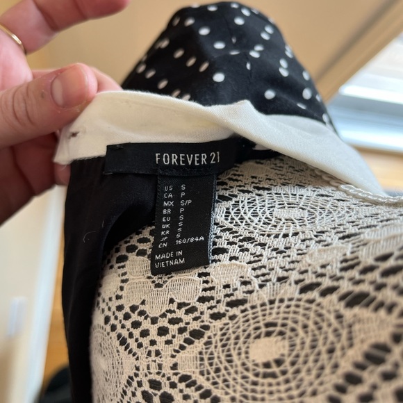 Forever 21 polka dots collared dress - Picture 4 of 4